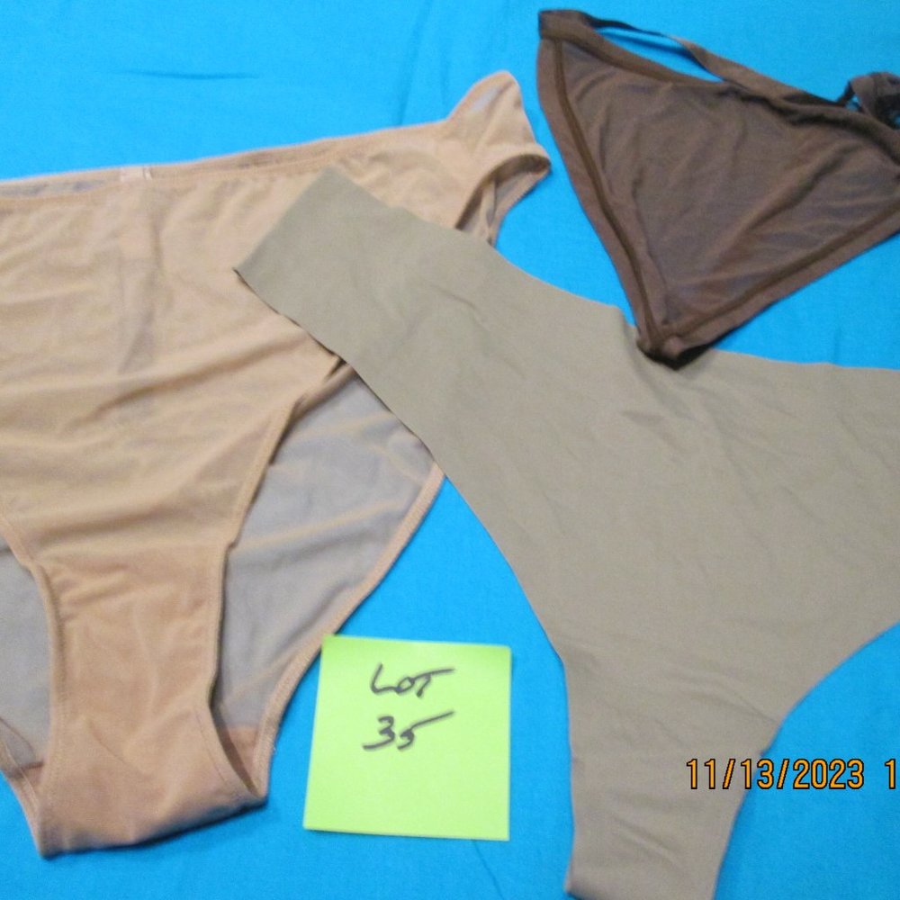 Lot of 3 NWT Skims Thongs Size 4X Lot 35